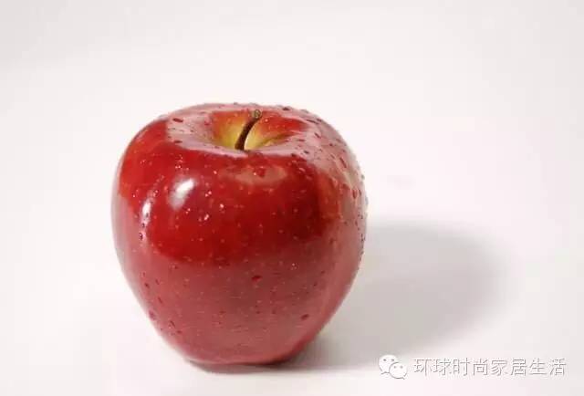 一个苹果，竟然看出你是富人还是穷人，不可思议！