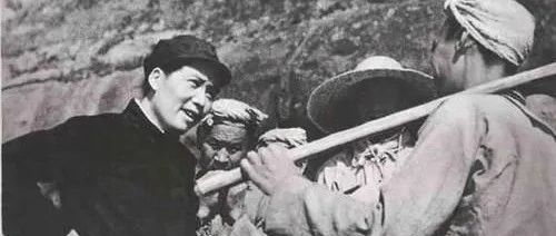听说红军主力到达安顺场，蒋介石激动得笑出了声音：第二个石达开来了！