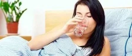 糖尿病喝白开水就能降血糖？省下买药钱，医生朋友告诉的